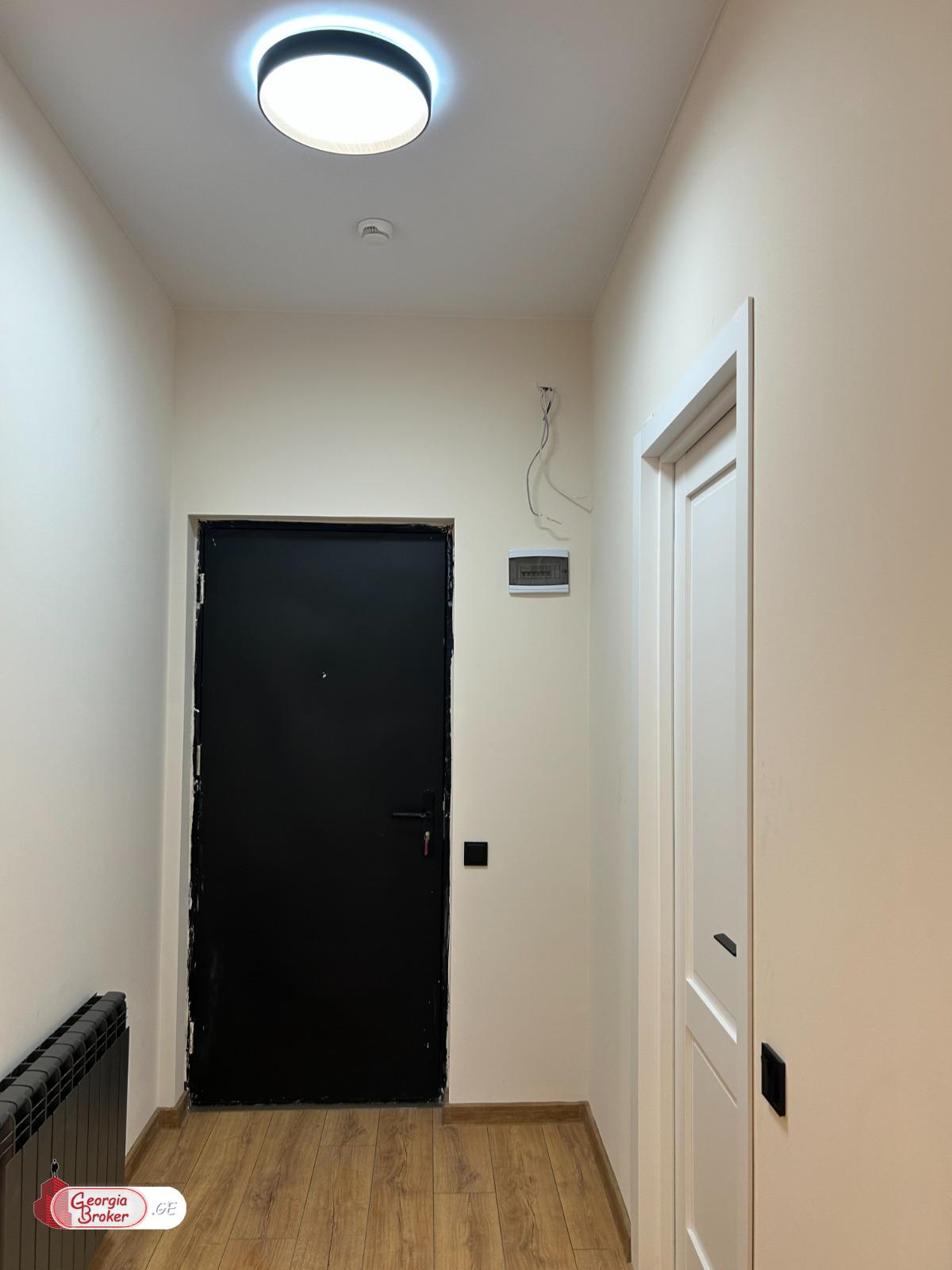 nearly repaired 2-room apartment for sale